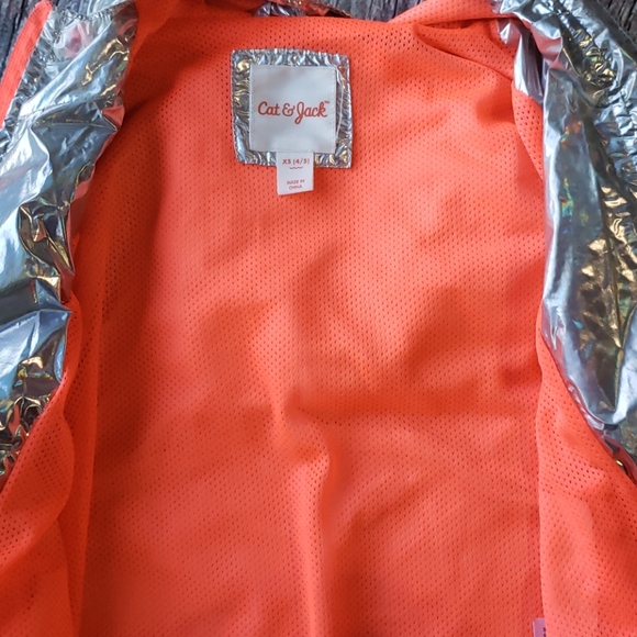Cat & Jack Silver Iridescent Zip jacket sz XS 4/5 - Picture 5 of 9